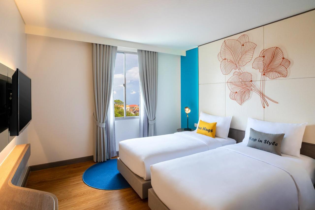Ibis Styles Siem Reap Hotel Exterior photo